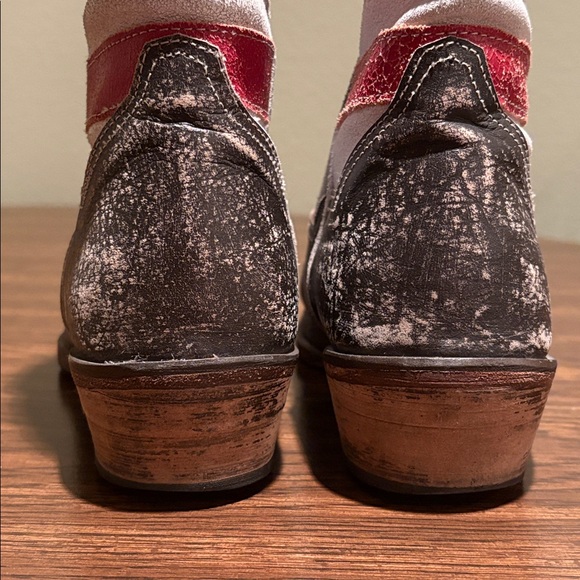 Roper American Beauty Flag Ankle Boots - Picture 8 of 16